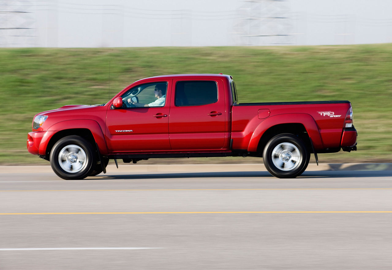 2009 Toyota Tacoma SR5 35