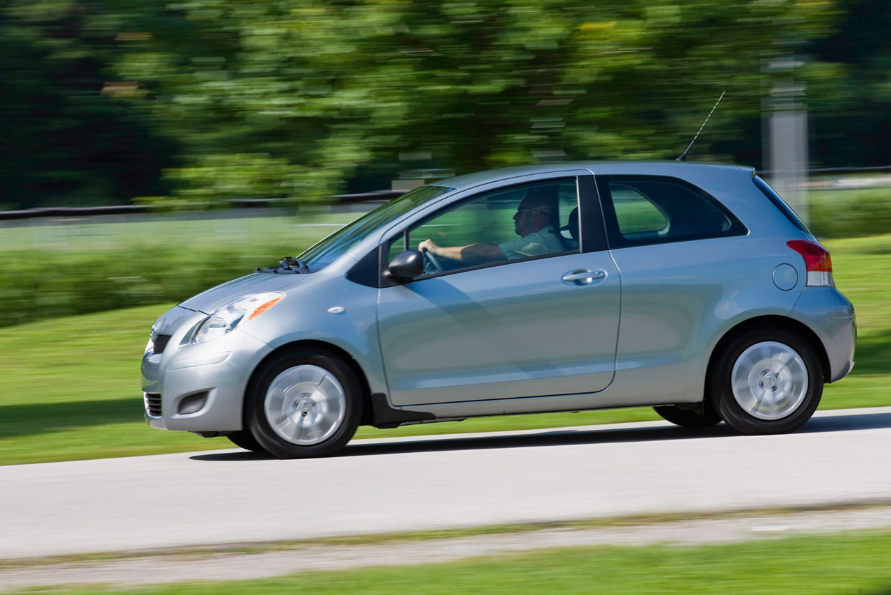 2009 Toyota Yaris CE 19