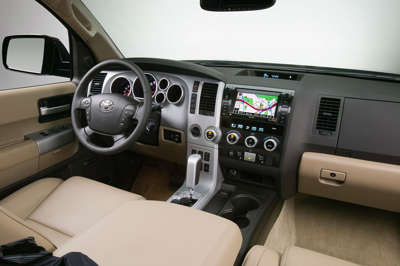 2010 Toyota Sequoia Platinum 13