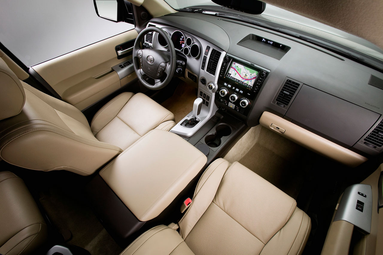 2010 Toyota Sequoia Platinum 14
