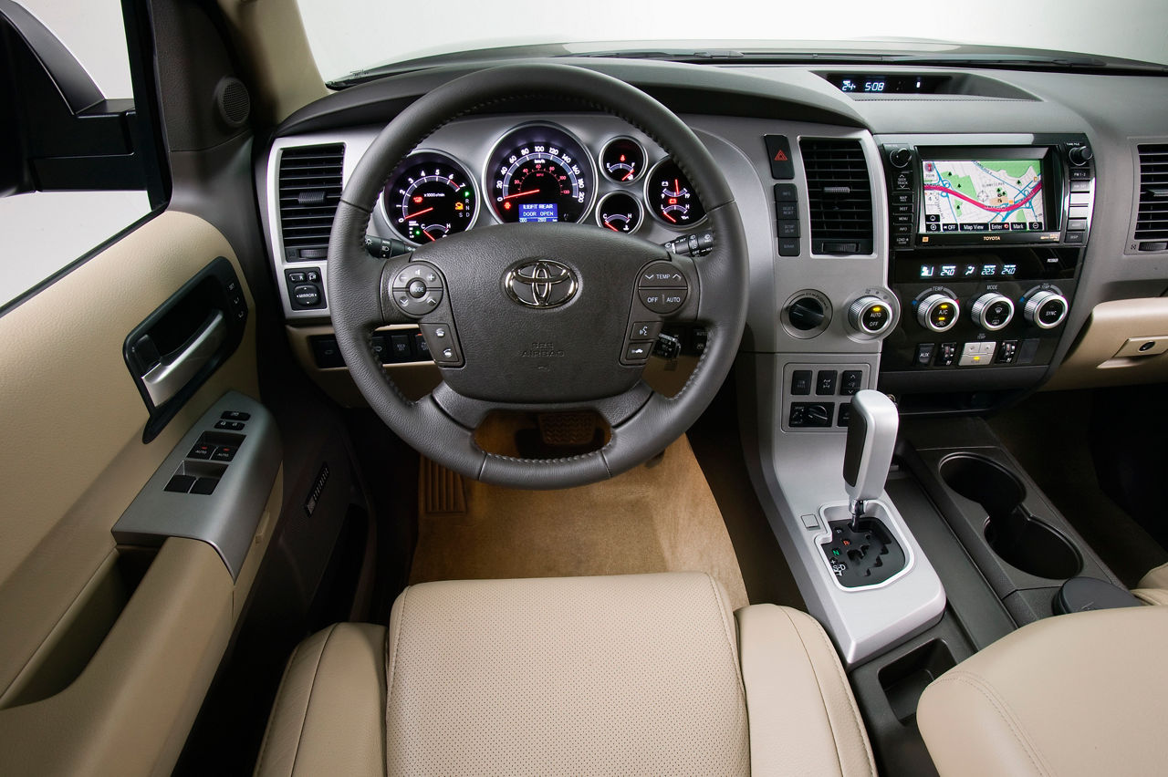 2010 Toyota Sequoia Platinum 15