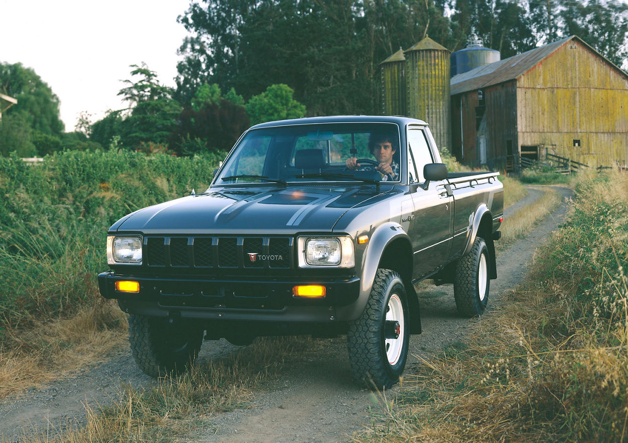 1982 Toyota Trucks 01