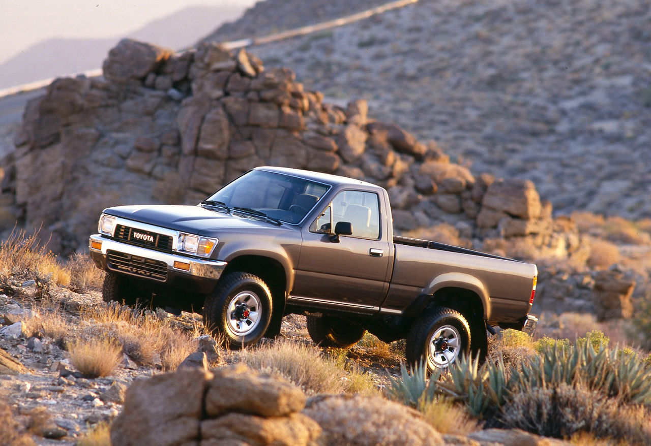 1989 Toyota 4x4 Truck 01