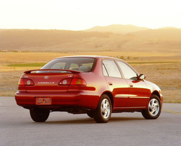 2001 Toyota Corolla.
