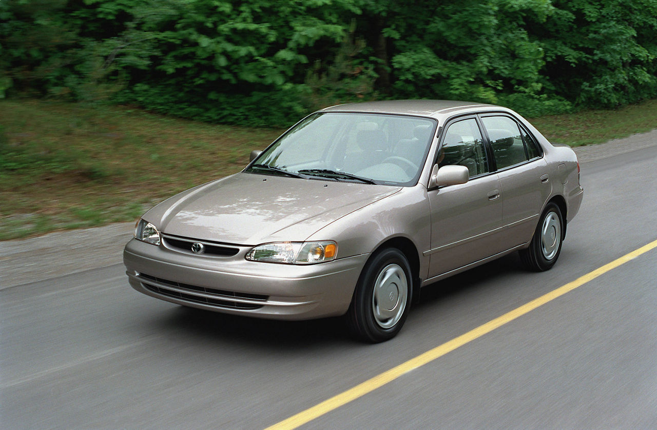1999 Toyota Corolla 01