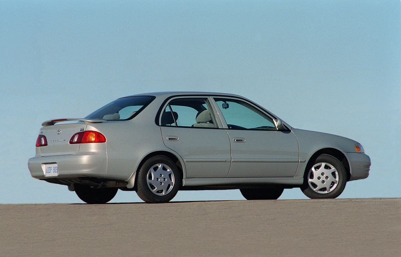 1999 Toyota Corolla 02