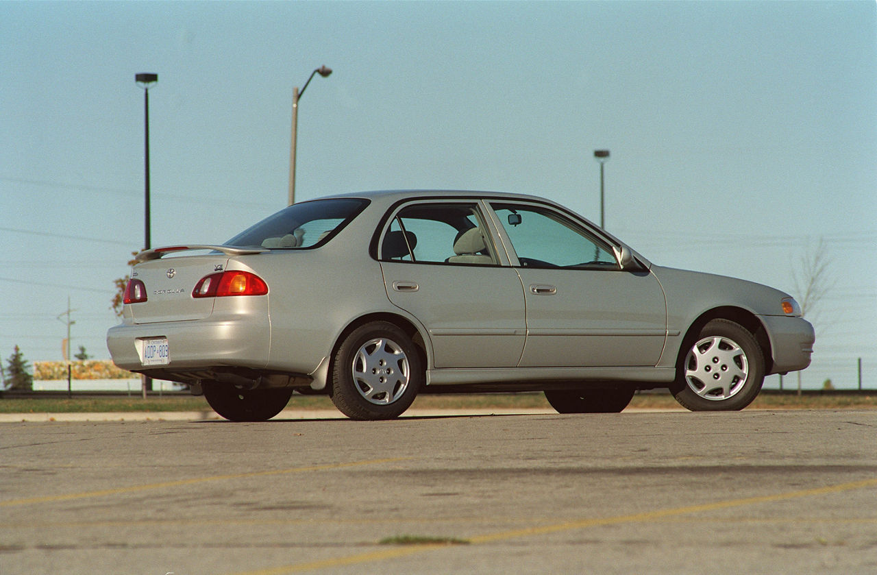 1999 Toyota Corolla 07
