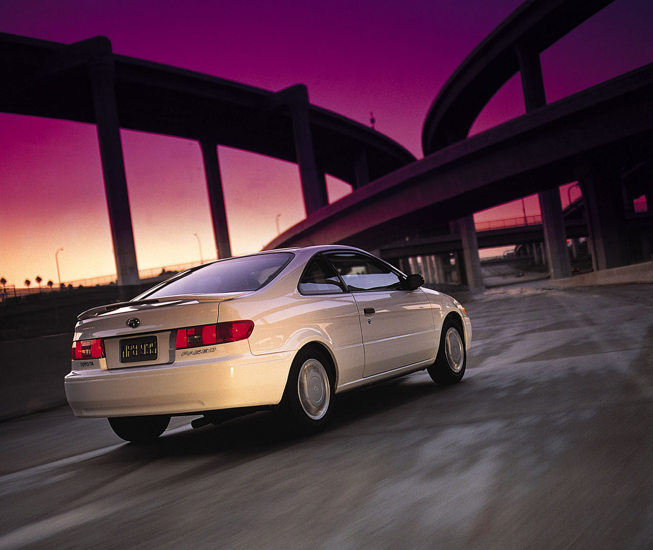 1999 Toyota Paseo 01