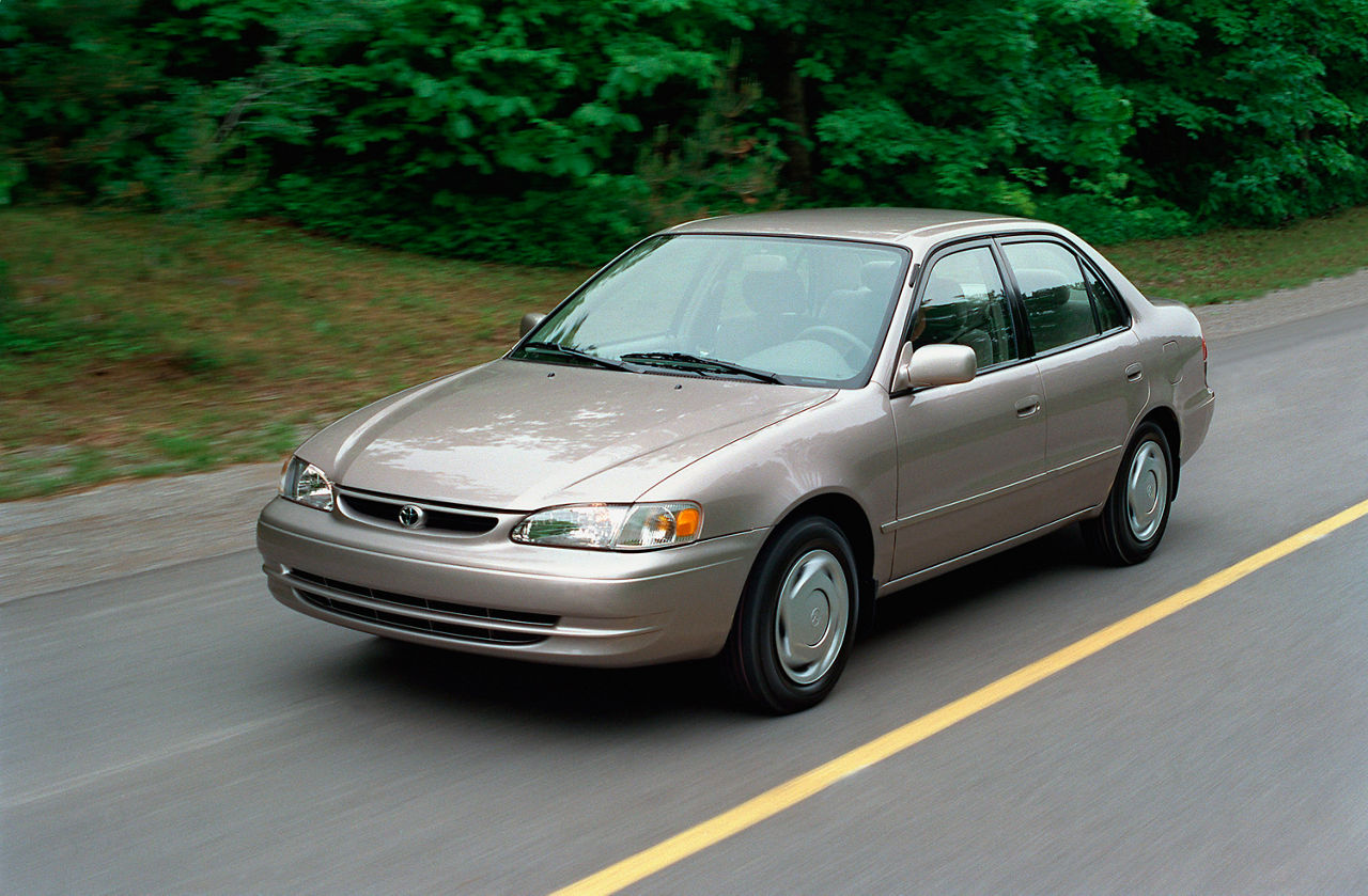 2000 Toyota Corolla