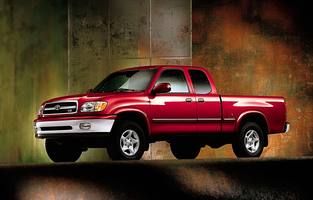 2000 Toyota Tundra 01