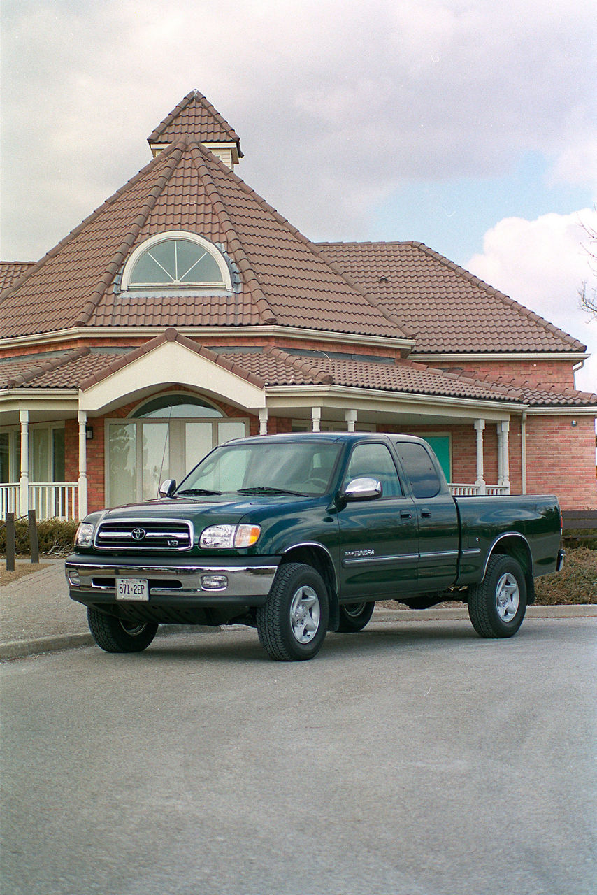 2000 Toyota Tundra 08
