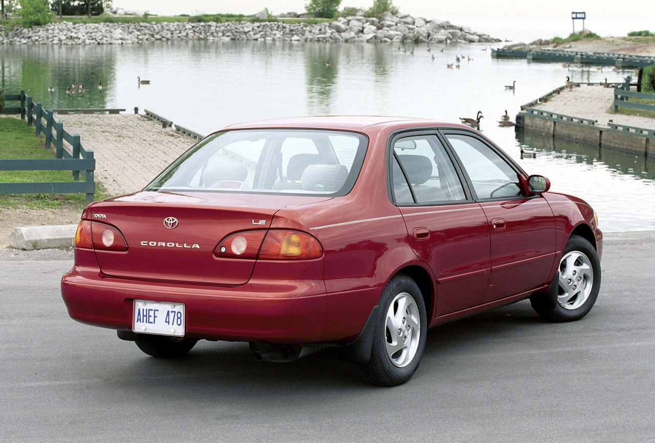 2001 Toyota Corolla 01