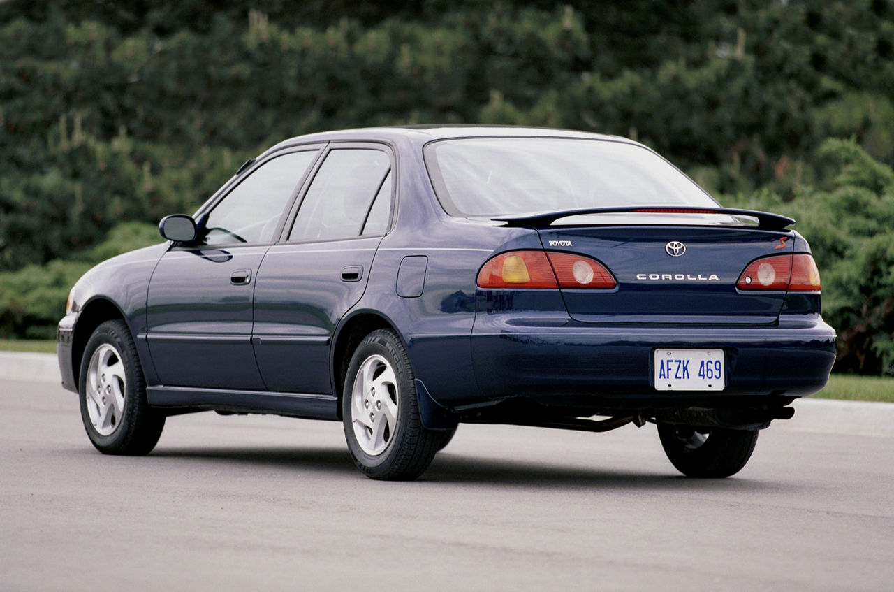 2001 Toyota Corolla 10
