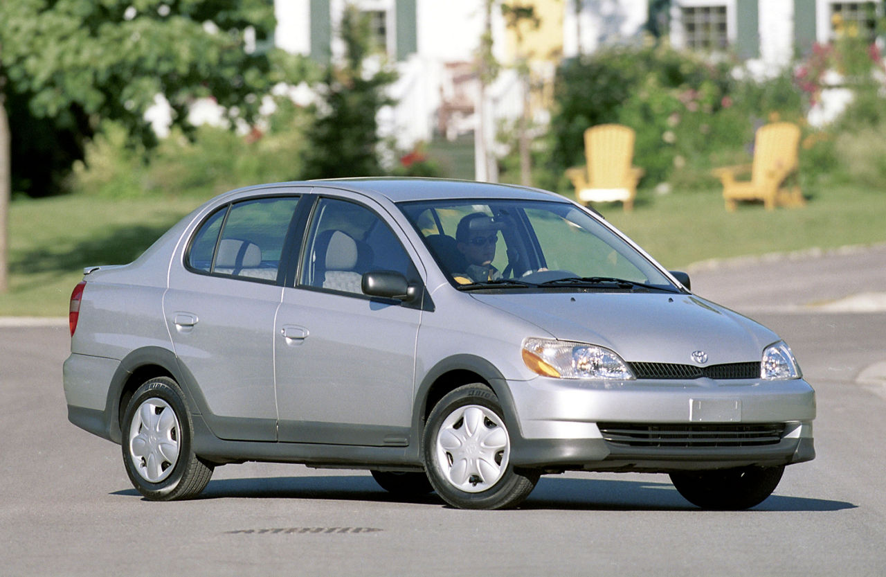 2001 Toyota Echo 06