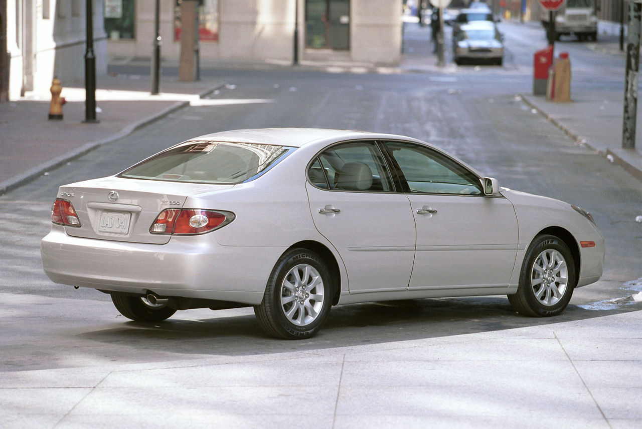 2002 Lexus ES 300 03