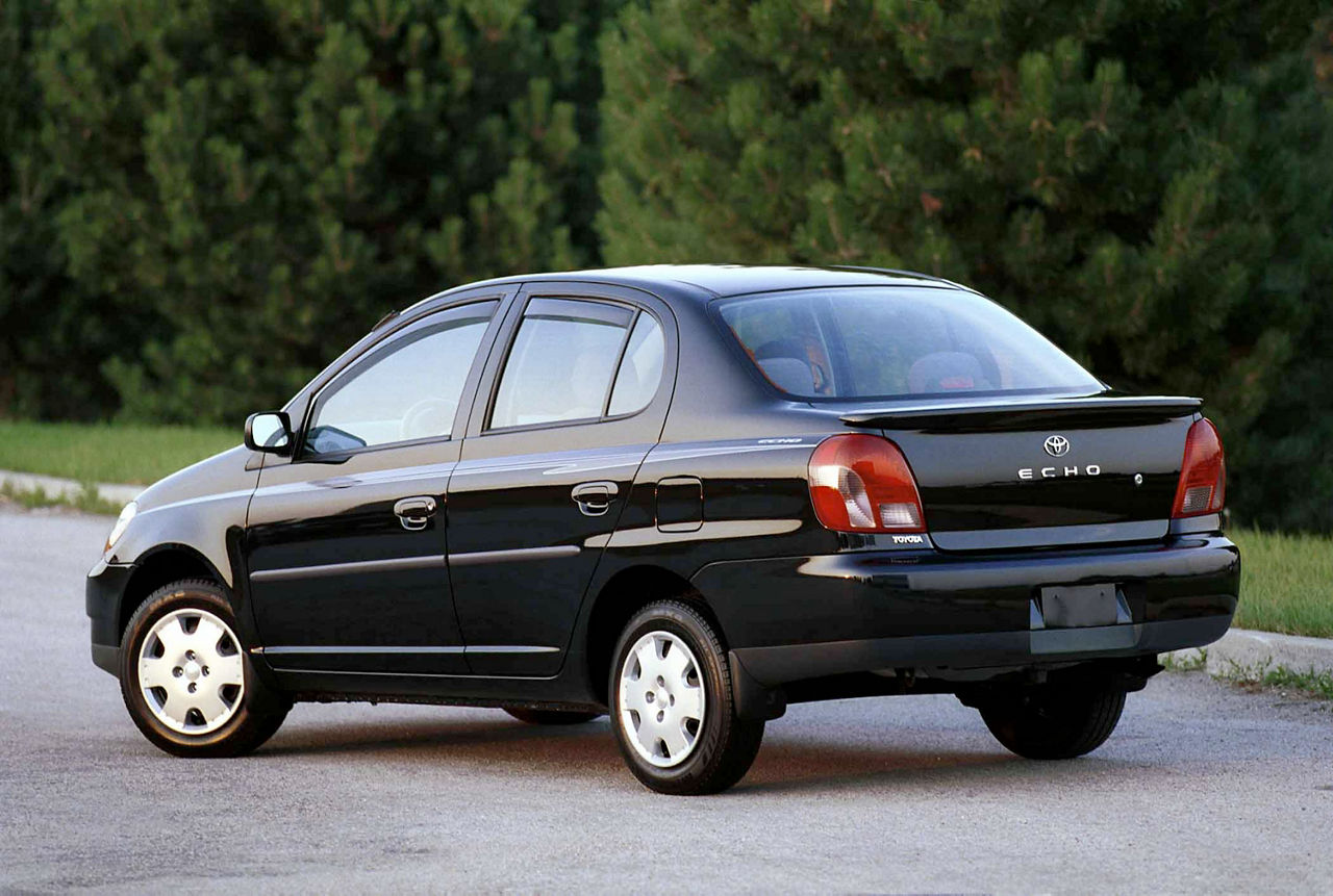 2002 Toyota Echo 02