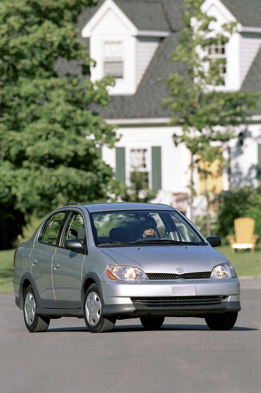 2002 Toyota Echo 05