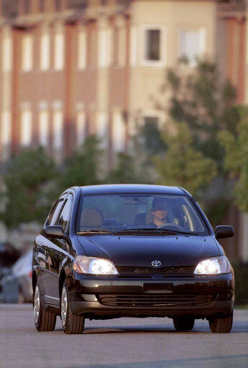 2002 Toyota Echo 10