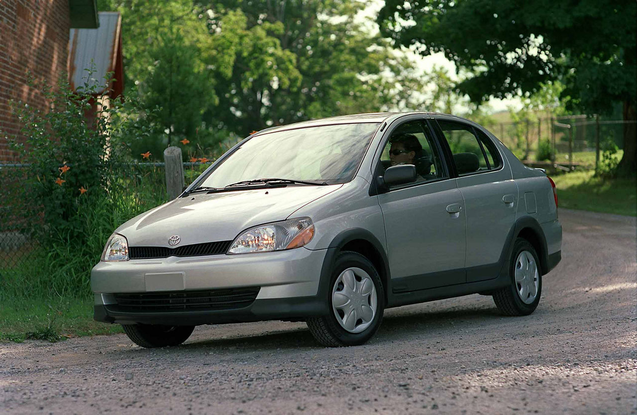 2002 Toyota Echo 12