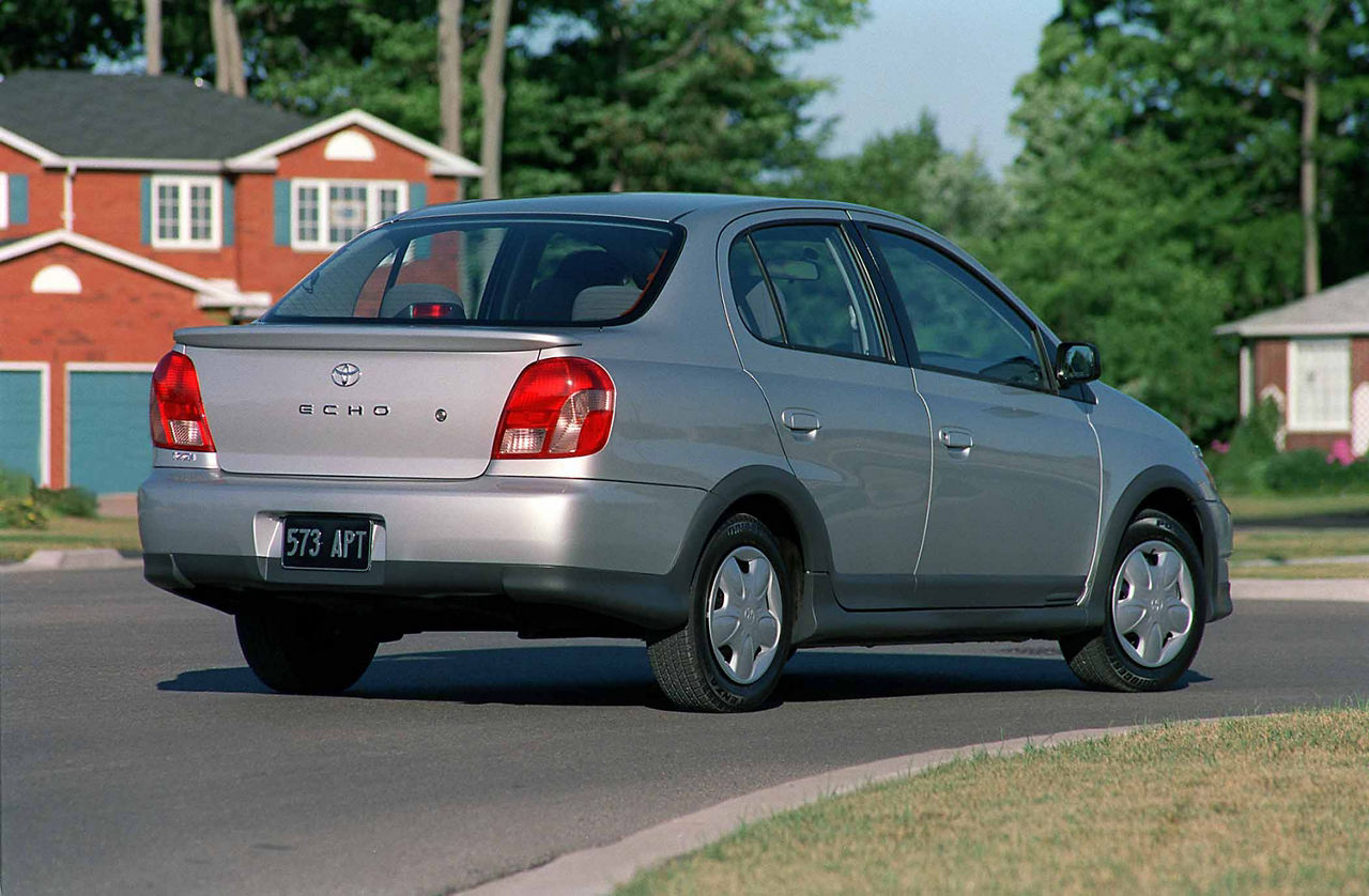 2002 Toyota Echo 13