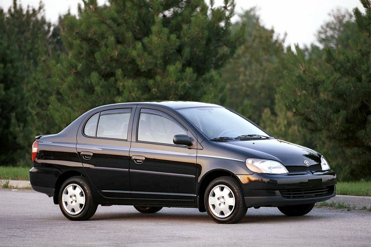 2002 Toyota Echo 16