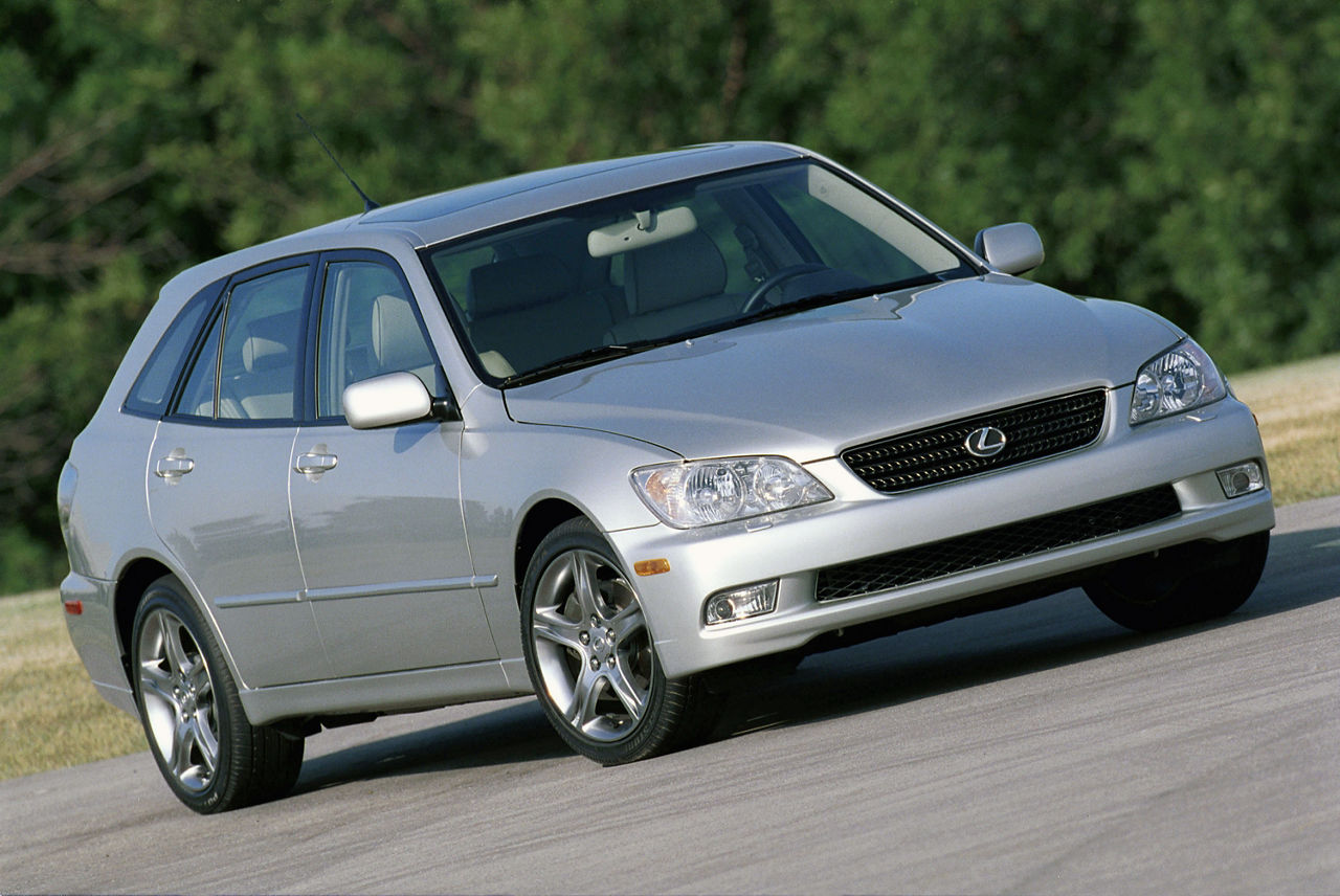 2003 Lexus IS 300 Sport Cross