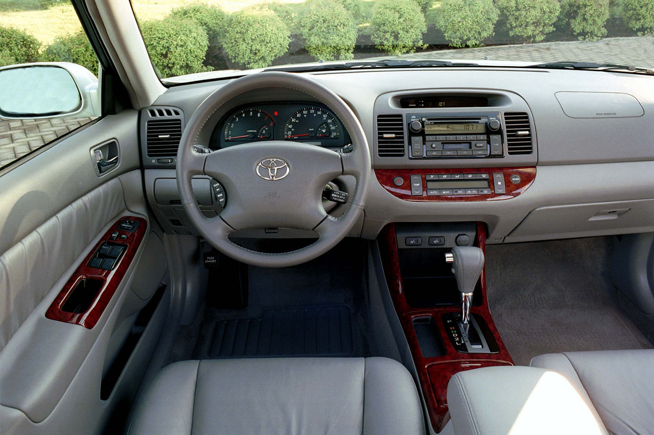 2003 Toyota Camry 11