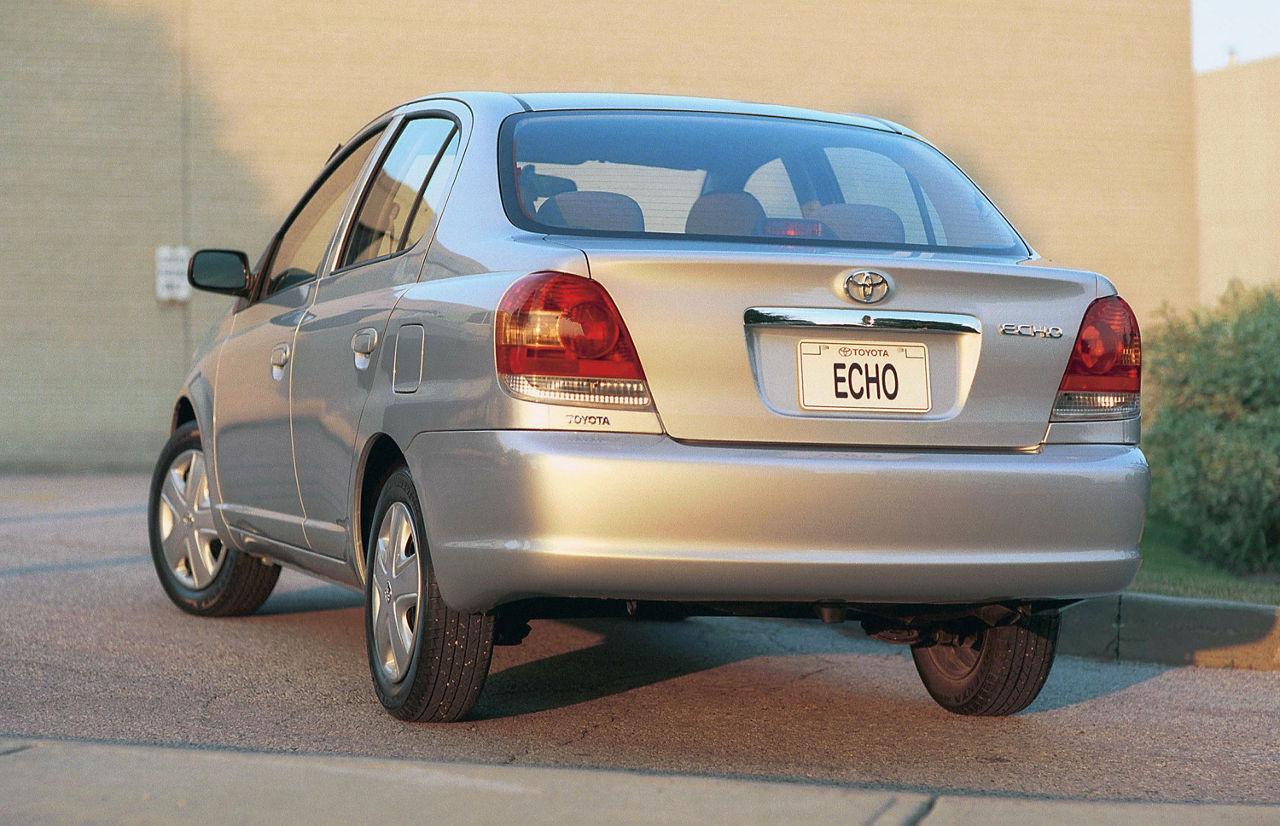 2003 Toyota Echo 04
