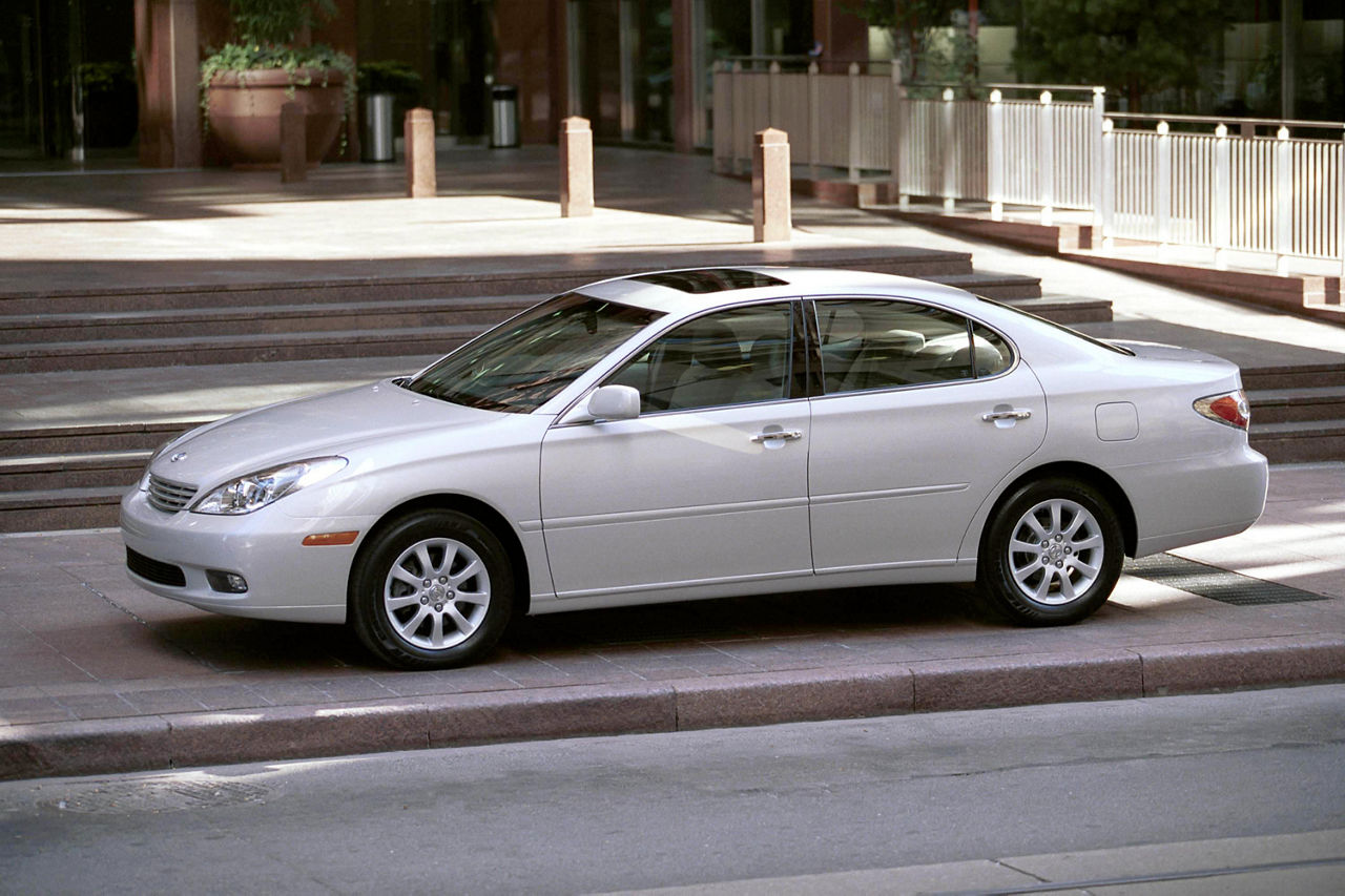 2004 Lexus ES 330