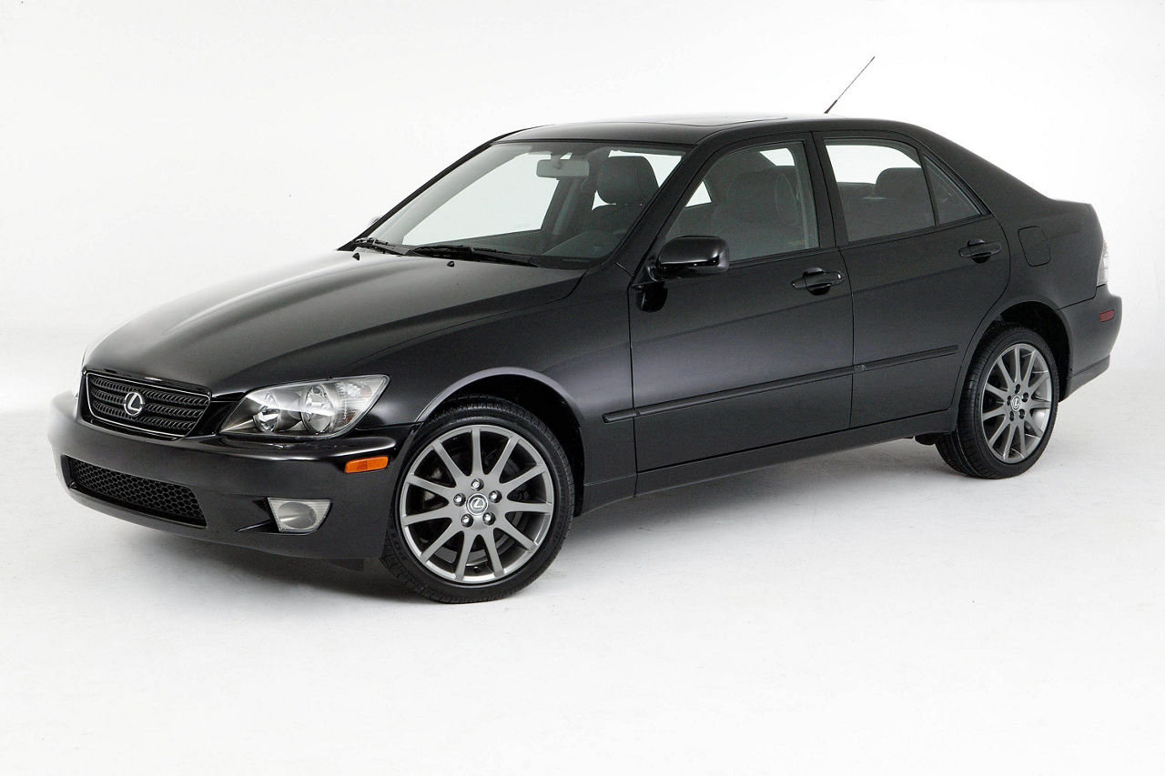 2004 Lexus IS 300 Sport Design