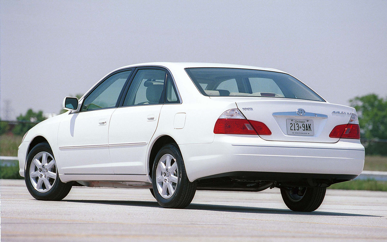 2004 Toyota Avalon