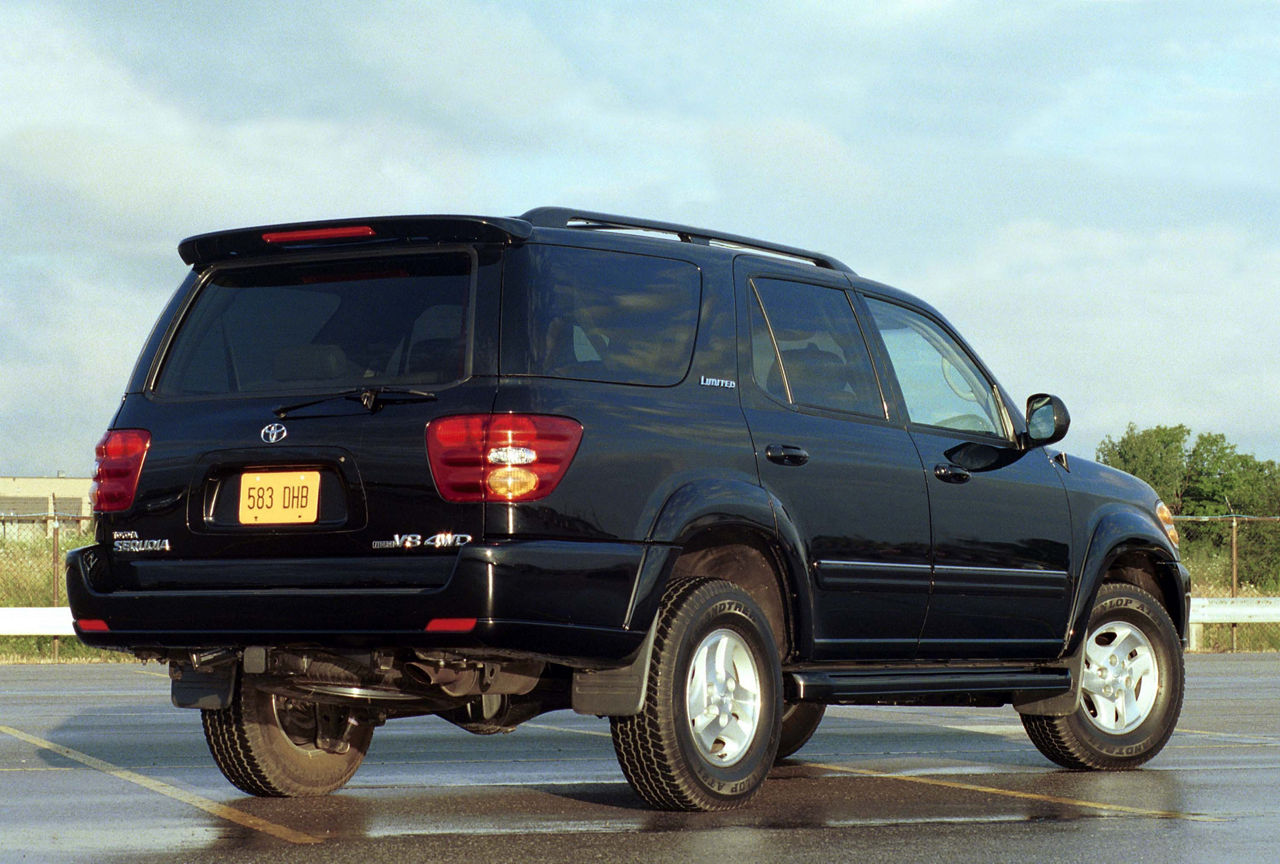 2004 Toyota Sequoia