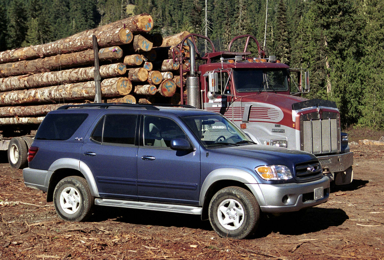 2004 Toyota Sequoia