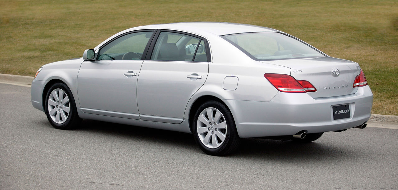 2005 Toyota Avalon XLS 08