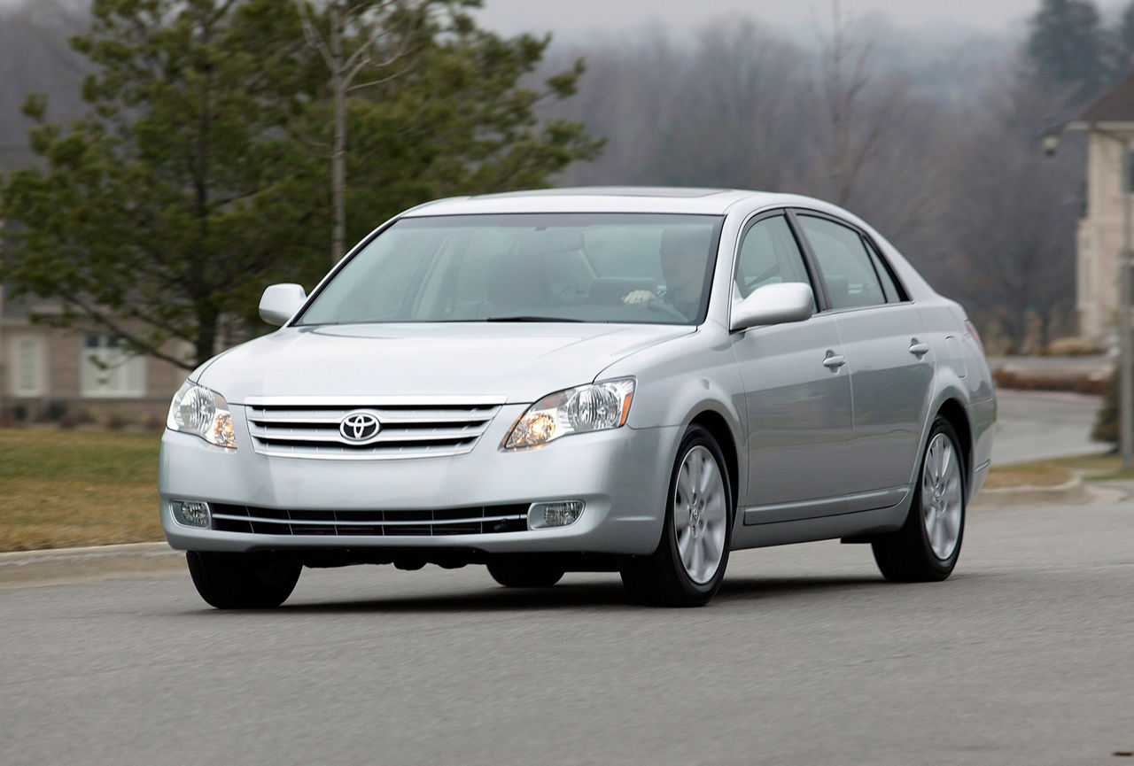 2005 Toyota Avalon XLS 10