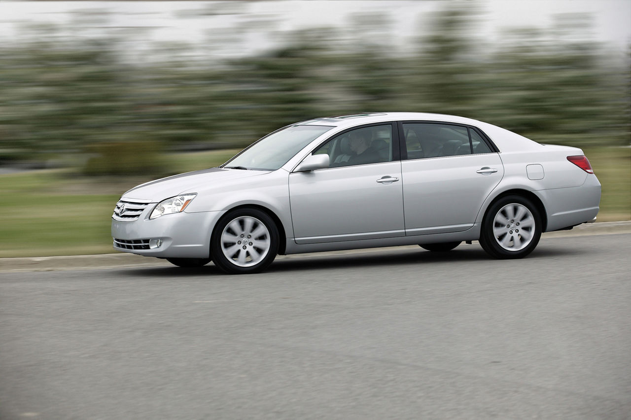 2005 Toyota Avalon XLS 11