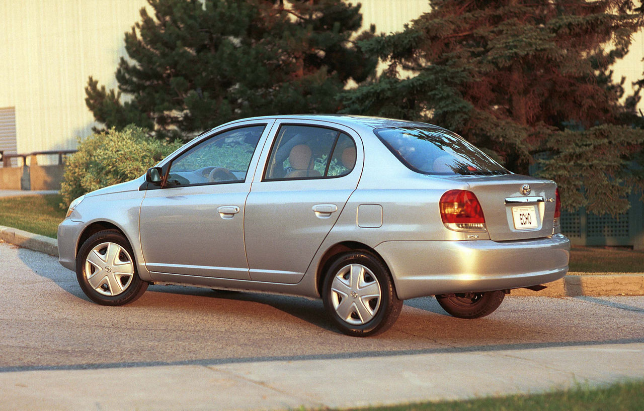 2005 Toyota Echo Sedan