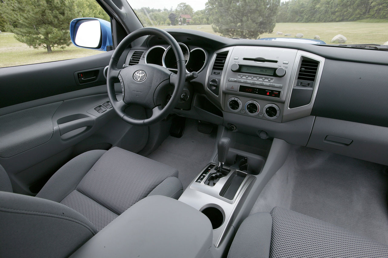 2005 Toyota Tacoma 42