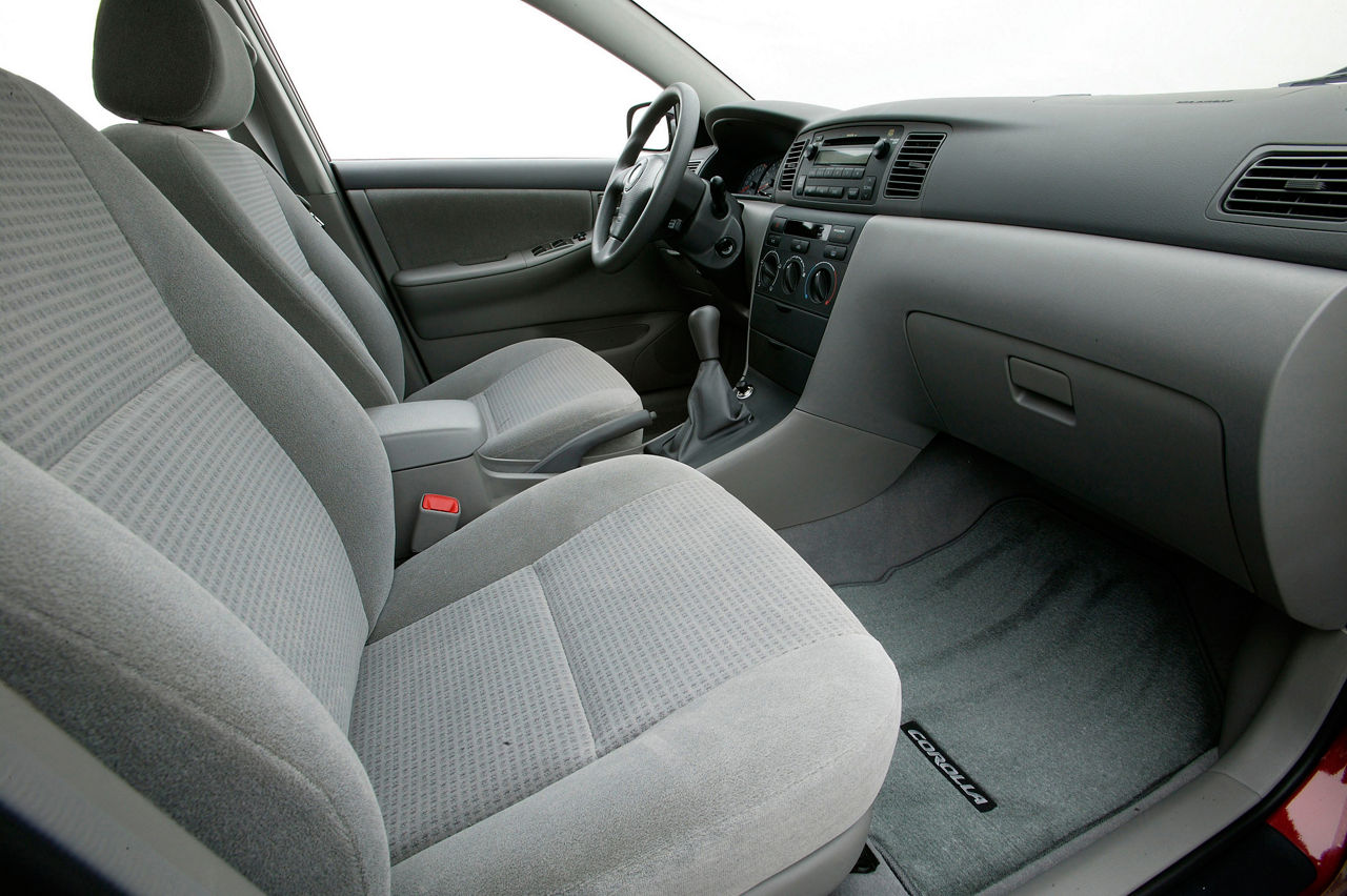 2006 Toyota Corolla CE 16
