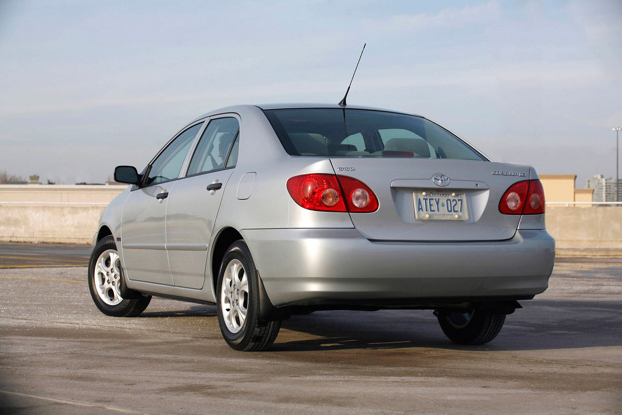 2006 Toyota Corolla SE 08