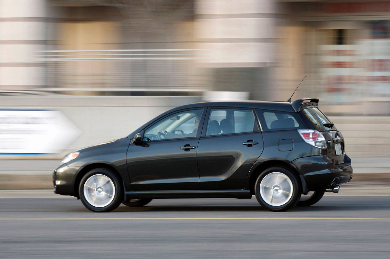 2006 Toyota Matrix SE TRD 06