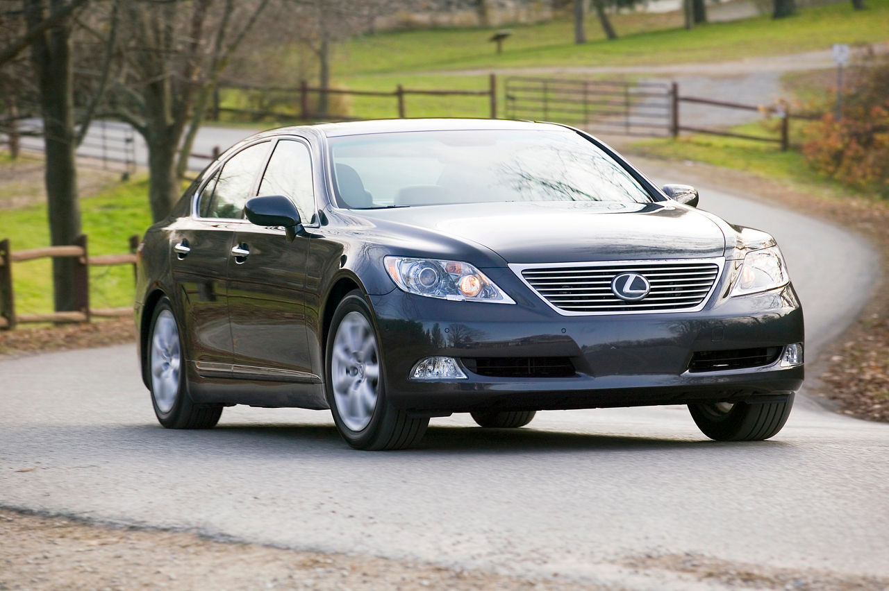 2007 Lexus LS 460