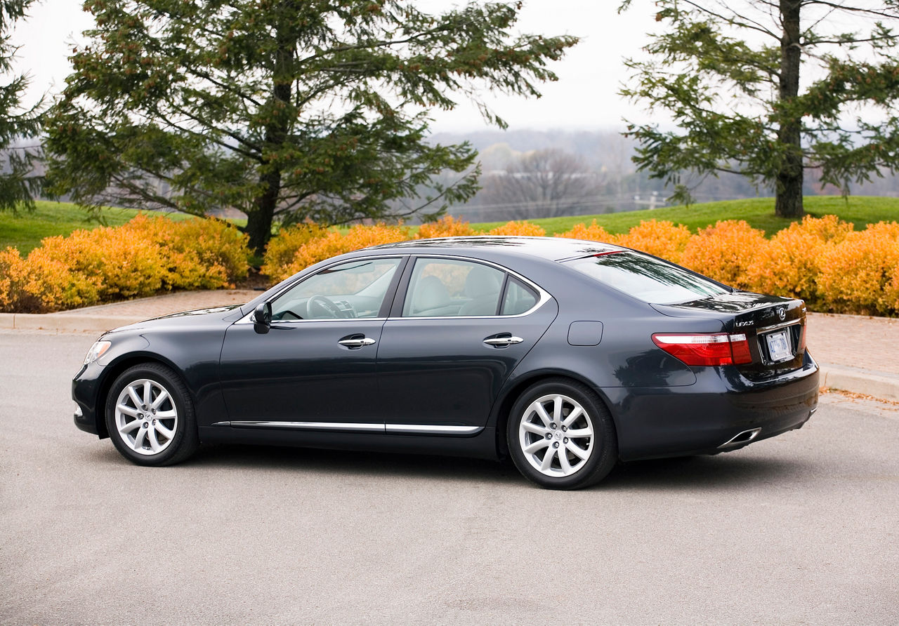 2007 Lexus LS 460 04