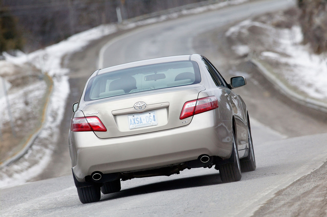 2008 Toyota Camry LE 02