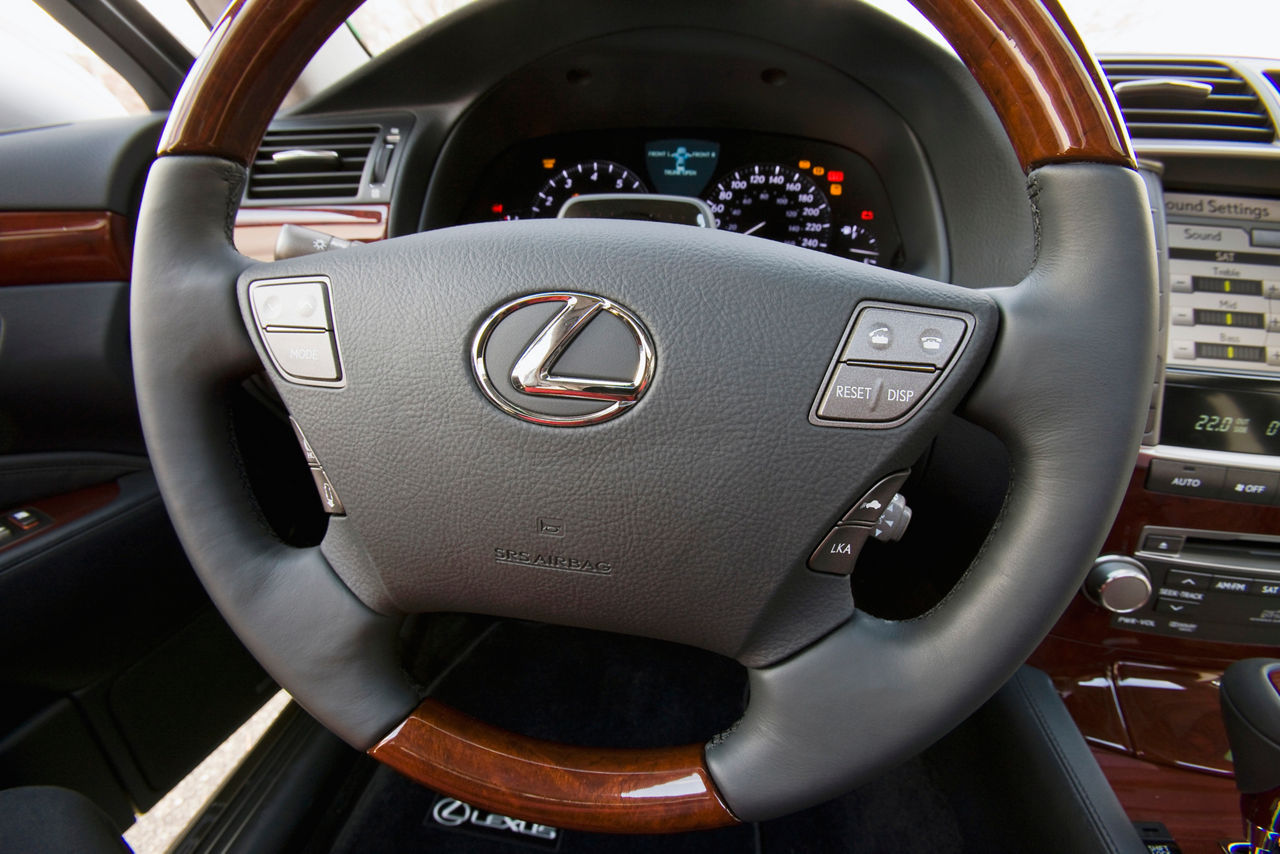 2011 Lexus LS 460 AWD