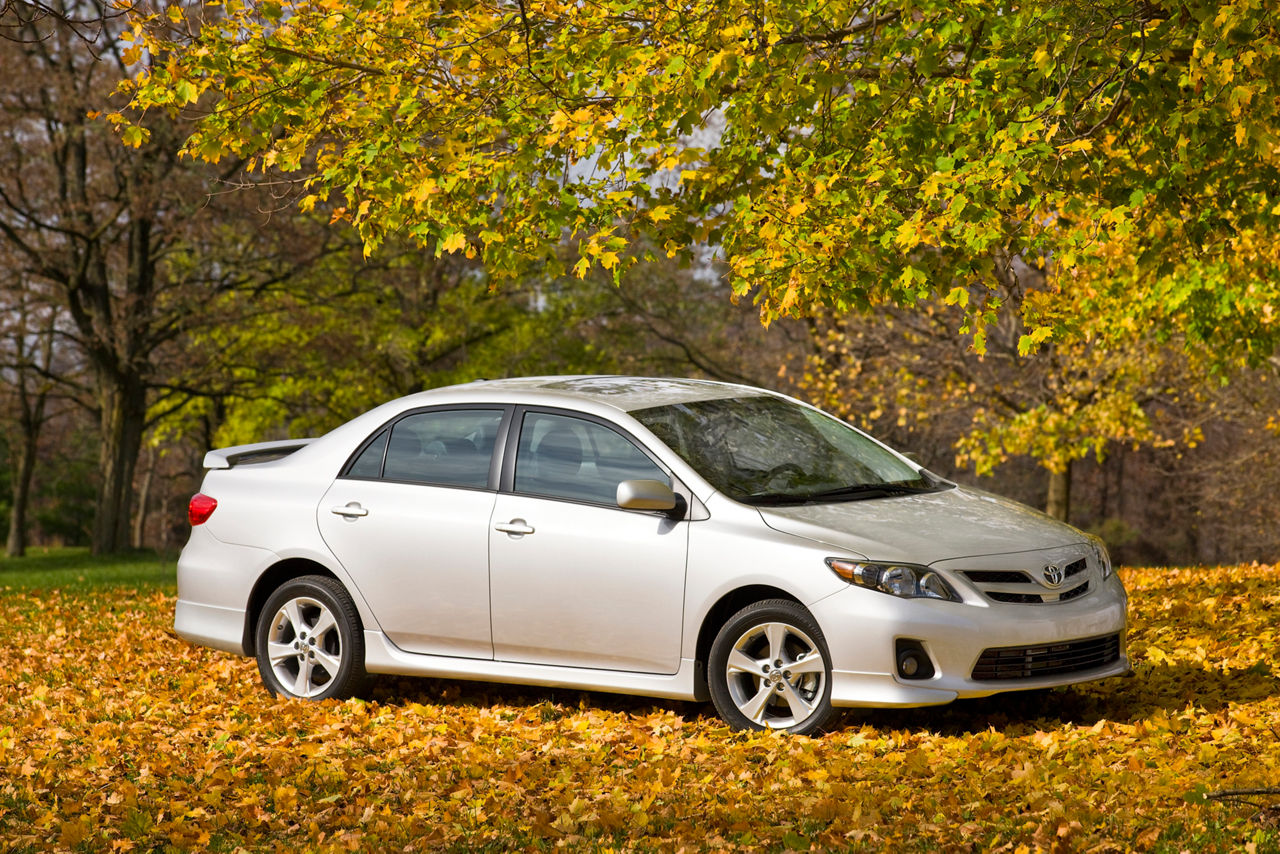 2011 Toyota Corolla 05