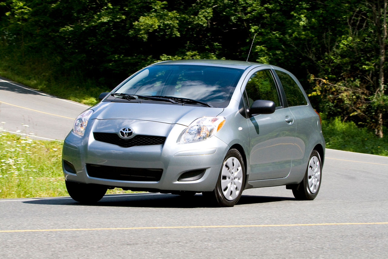 toyota yaris 2011 review