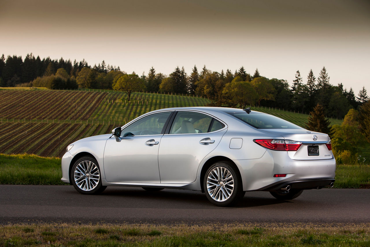 2013 Lexus ES 350 06