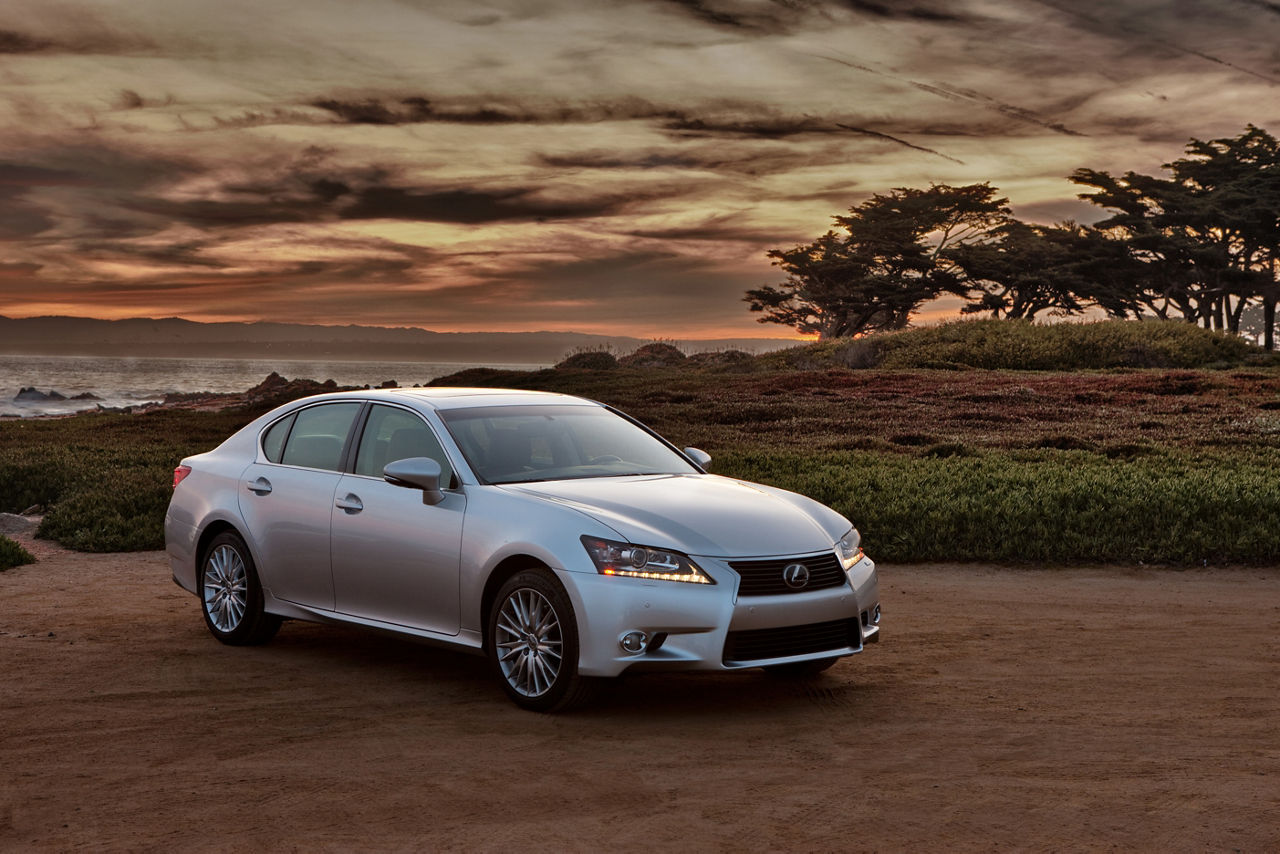 2013-2015 Lexus GS350 and GS 450h