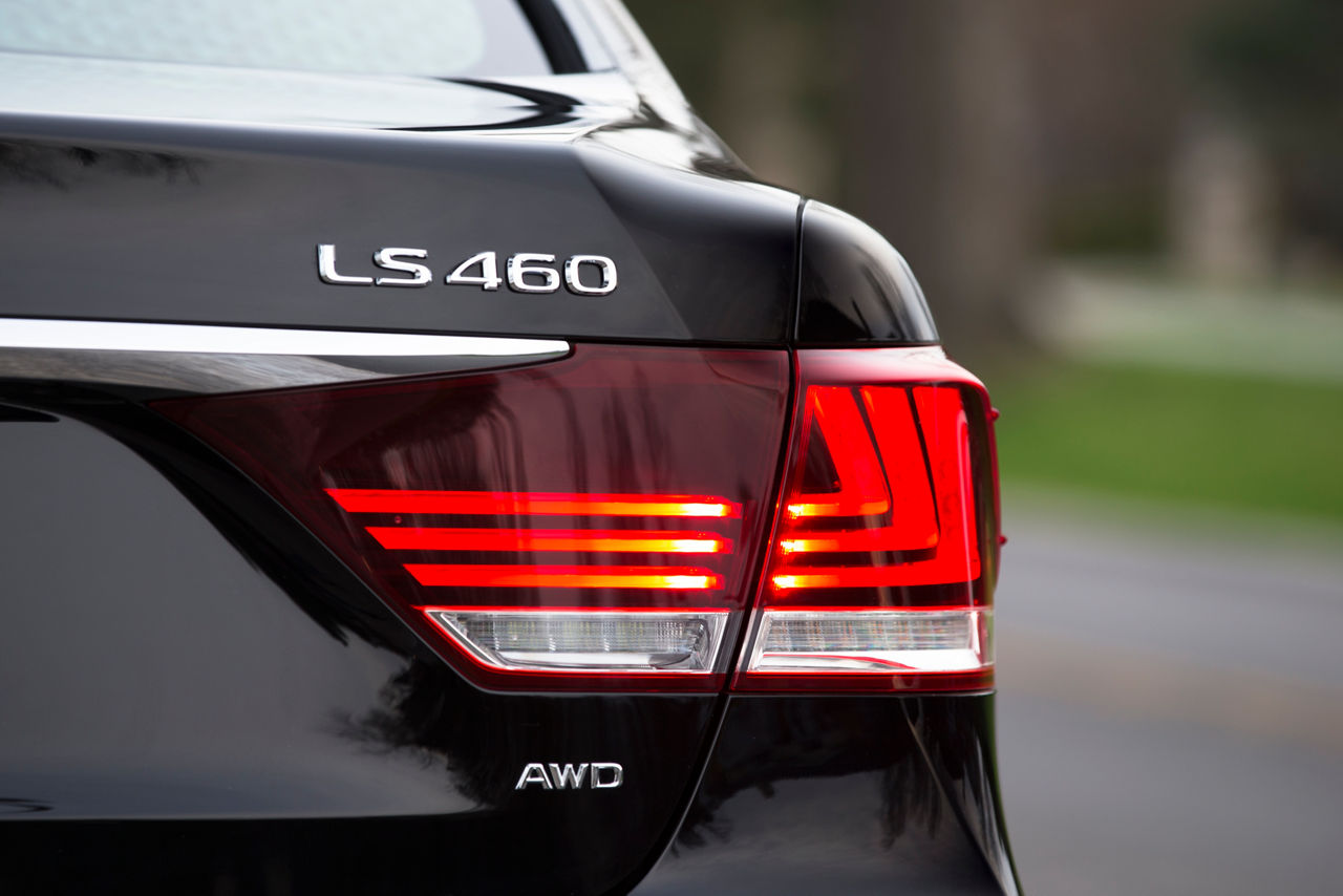 2013 Lexus LS460 27